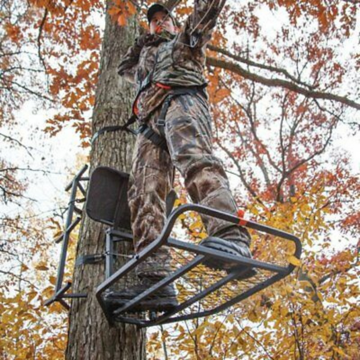 Climbing Hang On Tree Deer Stand