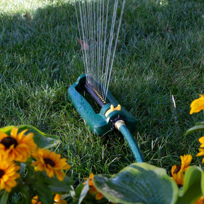 Oscillating Adjustable Lawn Sprinkler Water Sprayer